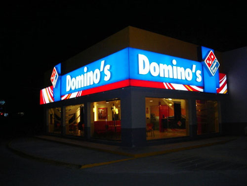 Domino's 4